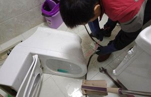 桂林下水道疏通电话-30分钟快速上门